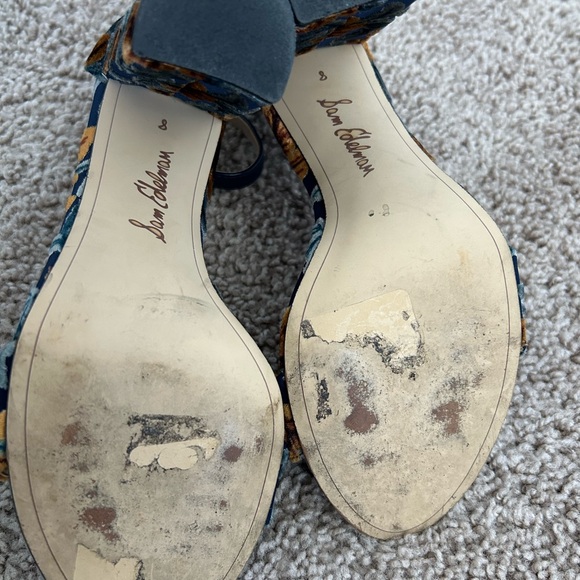 Sam Edelman Women's Velvet Floral Heels - Picture 7 of 7